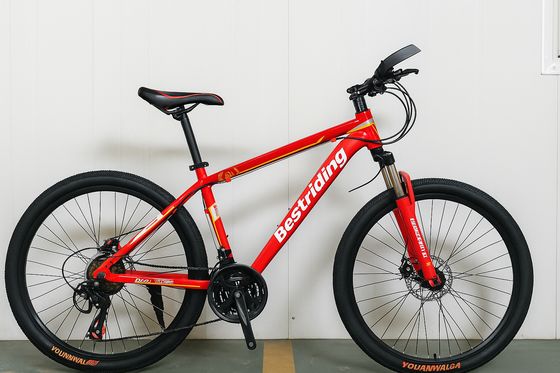 Bicicletta da corsa da strada con sistema frenante SHIMANO BR-R7020, senza sospensioni, progettata per il trasferimento di potenza e un'esperienza di guida aerodinamica