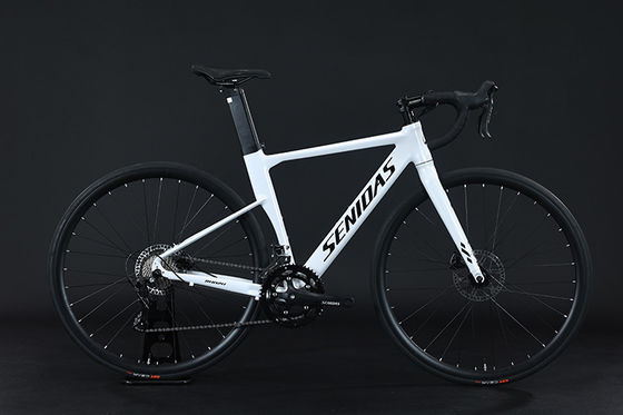 Bicicletta da strada leggera con telaio in alluminio con 18 velocità e freno idraulico per il controllo