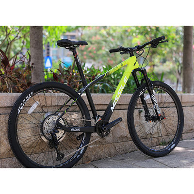 29 pollici mountain bike con cerchiera in alluminio e telaio in carbonio