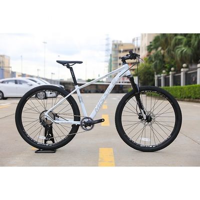 MTB a mountain bike pieghevole con capacità di carico di 150 kg e 27.5 pollici di sospensione completa