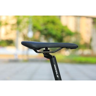 Cornice a prova di urto 29 "MTB mountain bike con forchetta a molla a gomma a blocco remoto