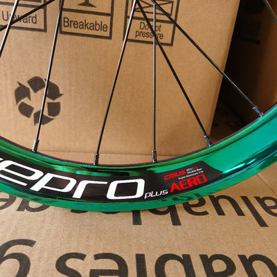 20 pollici di fibra di carbonio per biciclette da strada 8/9/10/11 velocità doppia parete colore arcobaleno