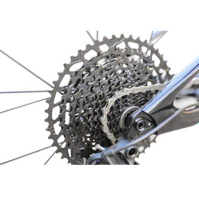 22 marce di velocità e 29 "dimensioni della ruota Soft Tail Mountain Bike per mountain terrain riding